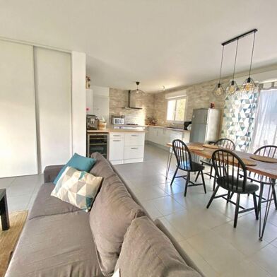 Maison 5 pièces 297000 €