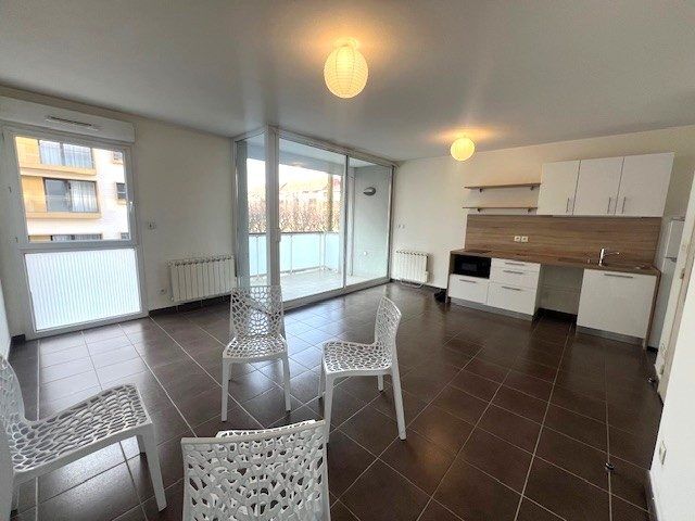 Appartement 1 pièces  à louer Voiron 38500