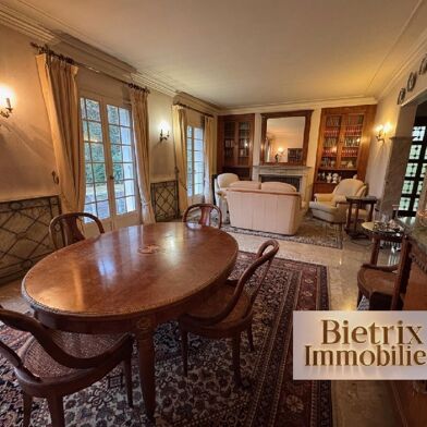 Maison 8 pièces 695000 €