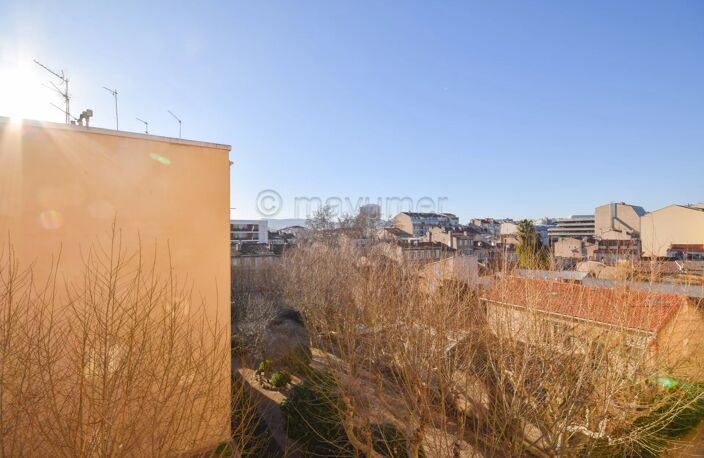 T3 + balcon rue Borde 13008 Marseille — photo 2