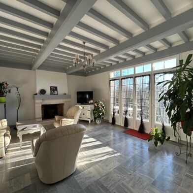 Maison 5 pièces 499950 €