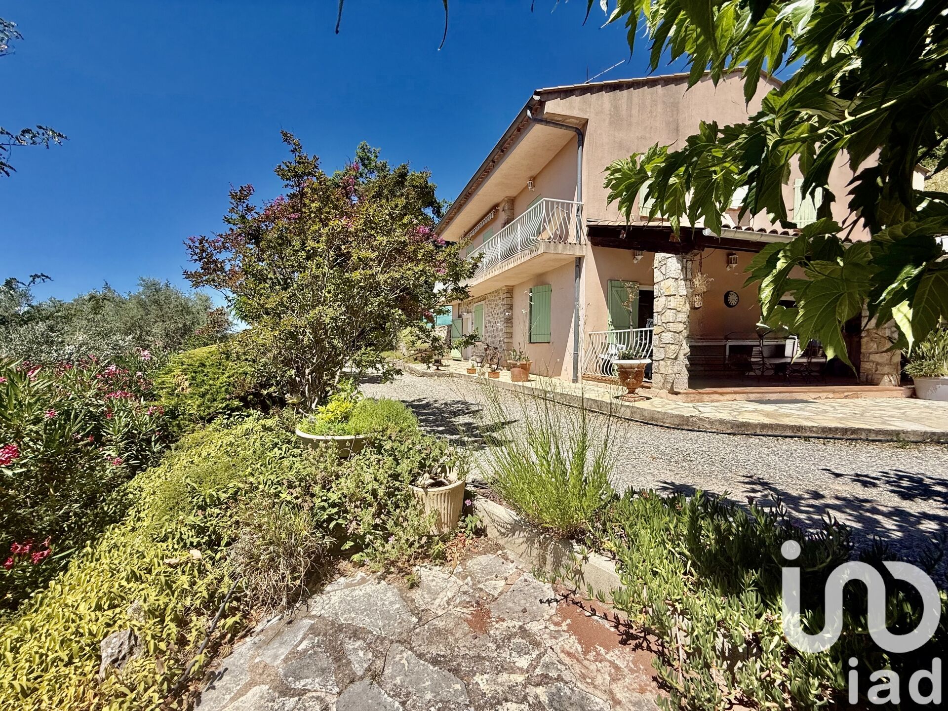 Le-Cannet-Des-Maures - 160m² - 6p. - 3ch.