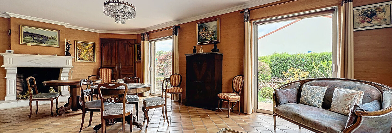 Maison 7 Pièces 175 m² à vendre à Aucamville (31140)