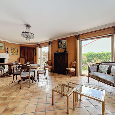 Maison 7 pièces 360000 €