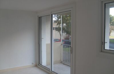 location appartement 550 € CC /mois à proximité de Cholet (49300)