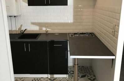 location appartement 390 € CC /mois à proximité de Sotteville-Lès-Rouen (76300)