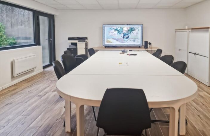 Bureau À Louer - SPDC — photo 2