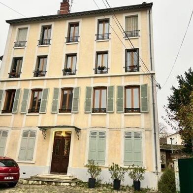 Appartement 4 pièces 174000 €
