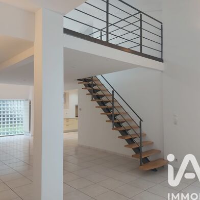 Maison 5 pièces 610000 €