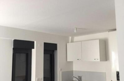 location appartement 750 € CC /mois à proximité de Saint-Mandé (94160)