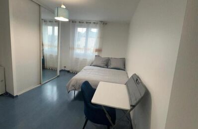 location appartement 610 € CC /mois à proximité de Vélizy-Villacoublay (78140)