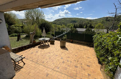 Maison de village en pierres avec jardin, remise, étable — photo du bien