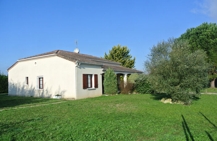 Maison 3 chambres avec piscine et un hangar de 180 m2 — photo 3