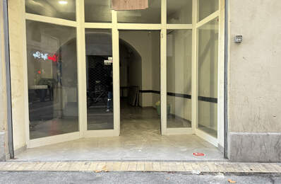 Murs commerciaux en centre ville — photo du bien