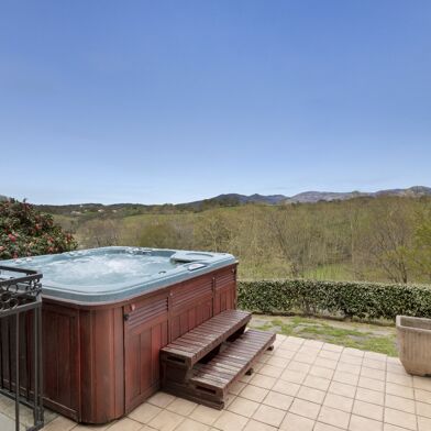 Maison 8 pièces 889000 €