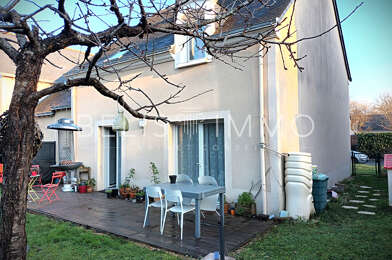 Maison 6 pièces 1200 €