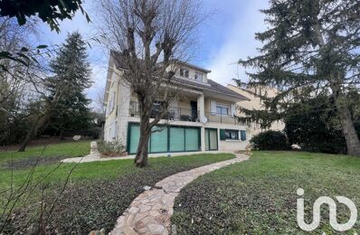 maison 6 pièces 225 m2 à vendre à Villecresnes (94440)