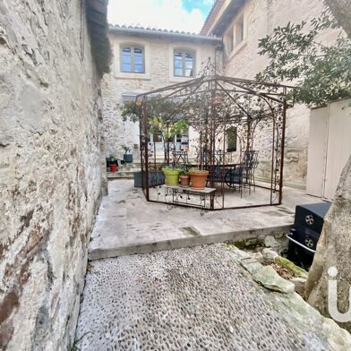 Appartement 4 pièces 180000 €