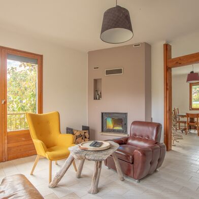 Maison 7 pièces 192 m²