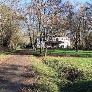 Maison 4 pièces 296800 €