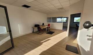 Bureau  75 m² à louer à Montpellier (34070)