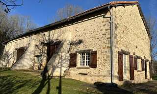 Maison 4 Pièces 80 m² à vendre à Teyjat (24300)