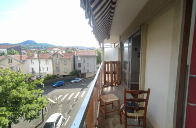 location appartement 760 € CC /mois à proximité de Vertaizon (63910)