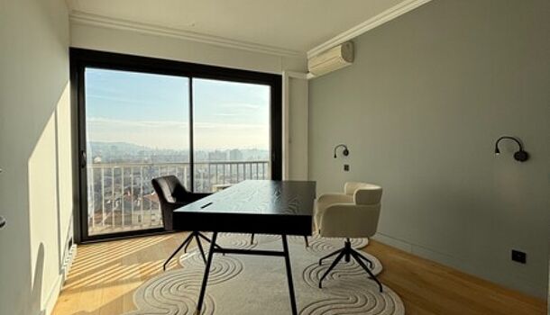 Appartement 5 pièces  à vendre Montélimar 26200