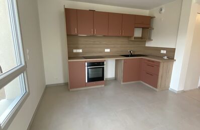 location appartement 870 € CC /mois à proximité de Grane (26400)