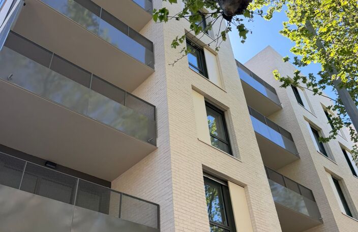 THE EDGE — photo 3