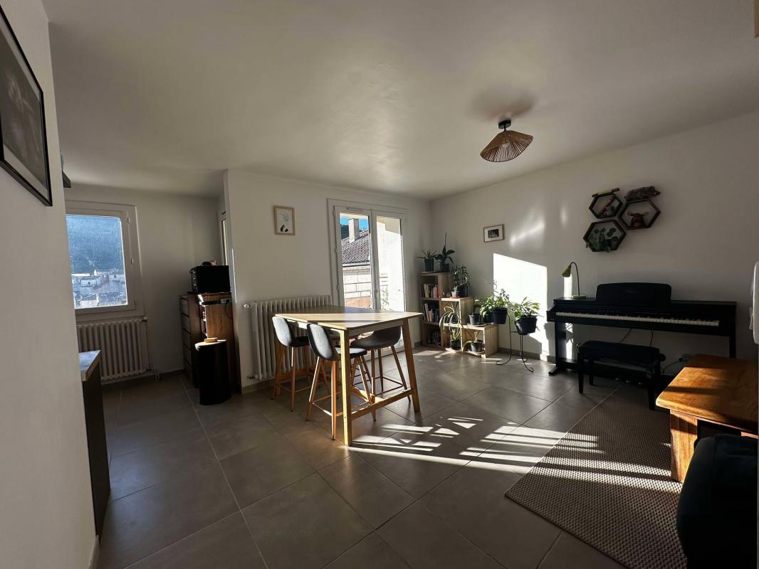 Appartement 3 pièces  à louer Vals-les-Bains 07600