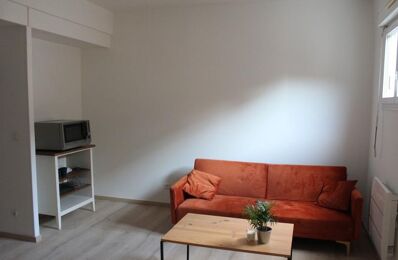 location appartement 790 € CC /mois à proximité de Bouliac (33270)