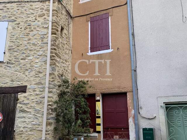EXCLUSIVITE - Jolie Maison de Village à Rénover – Potentiel Exce — photo du bien