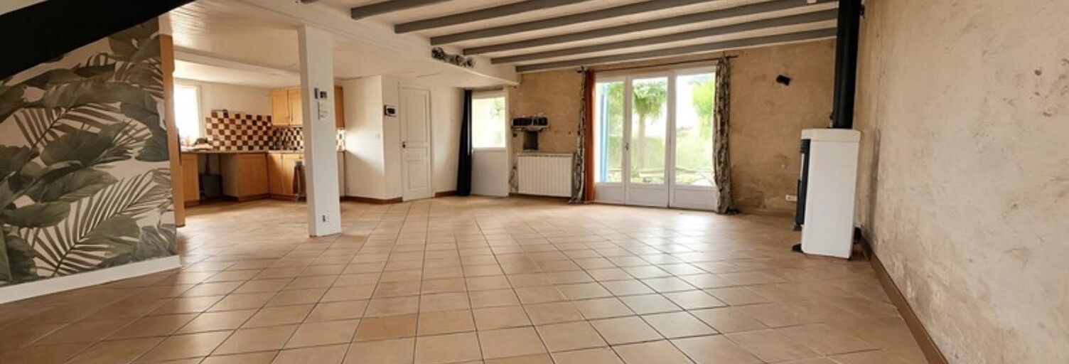 Maison 5 Pièces 116 m² à vendre à Lussant (17430)