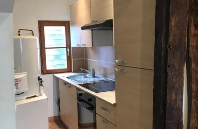 location appartement 560 € CC /mois à proximité de Orléans (45)