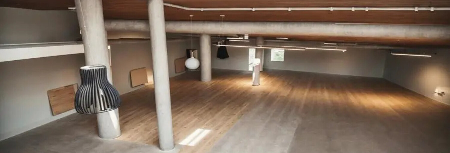 Bureau  900 m² à louer à Saint-Cloud (92210)