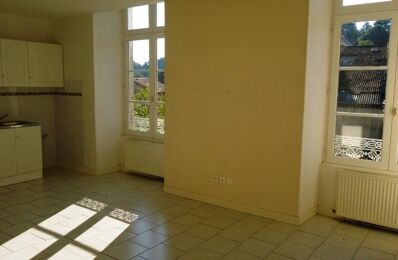 appartement 3 pièces 44 m2 à louer à Celle-Lévescault (86600)