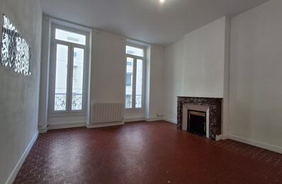 location appartement 828 € CC /mois à proximité de Vitrolles (13127)