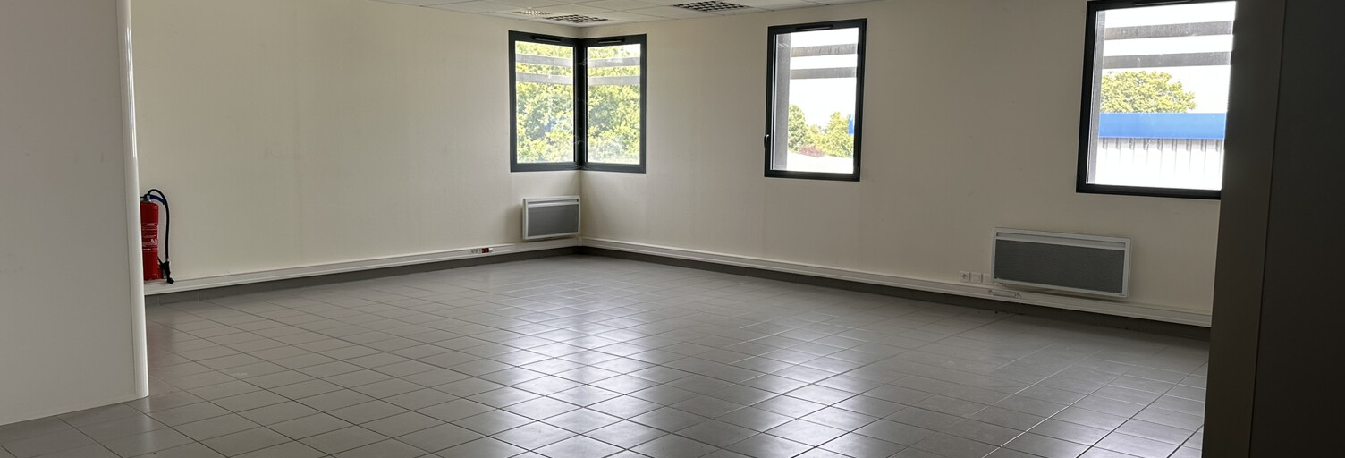 Bureau  53 m² à louer à Bouchemaine (49080)