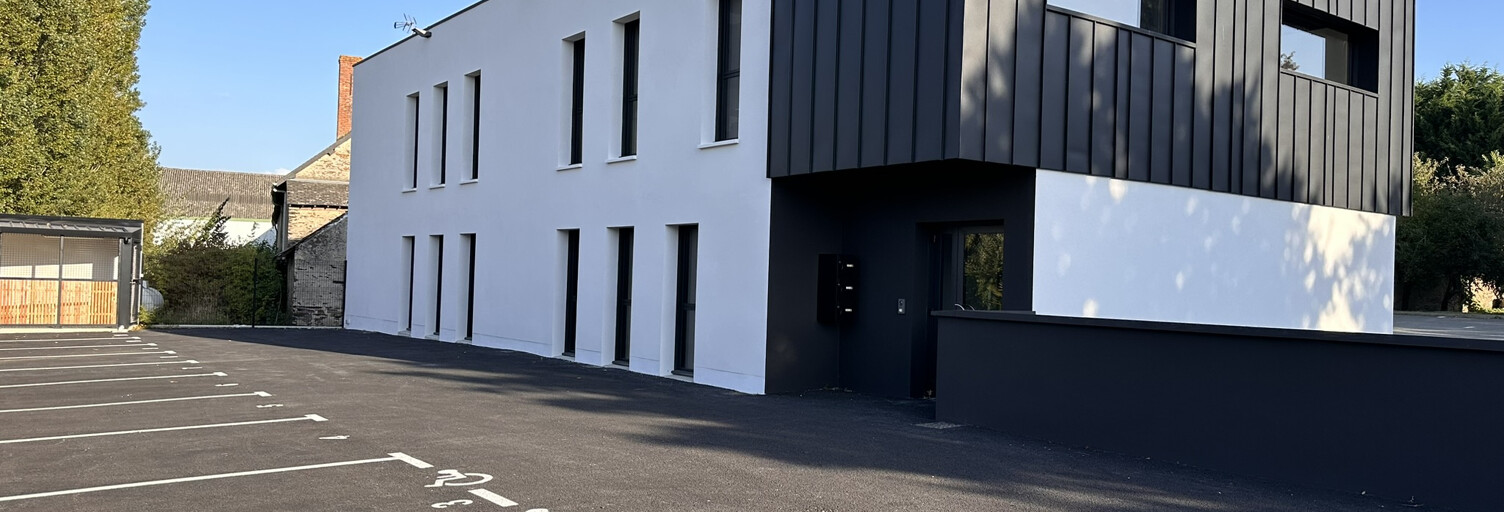 Bureau  155 m² à louer à Beaucouzé (49070)