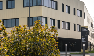 Bureau  416 m² à vendre à Angers (49100)