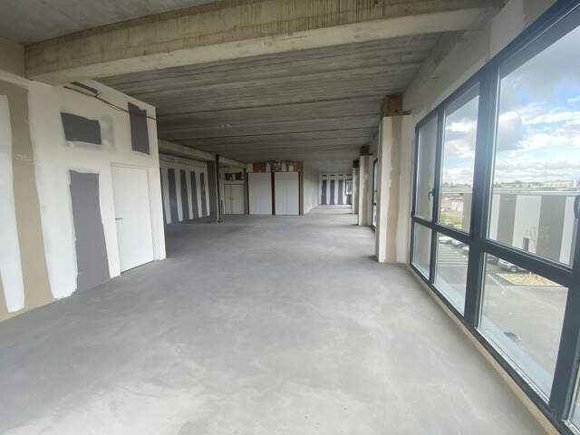 BUREAUX A VENDRE PROGRAMME NEUF ANGERS — photo du bien
