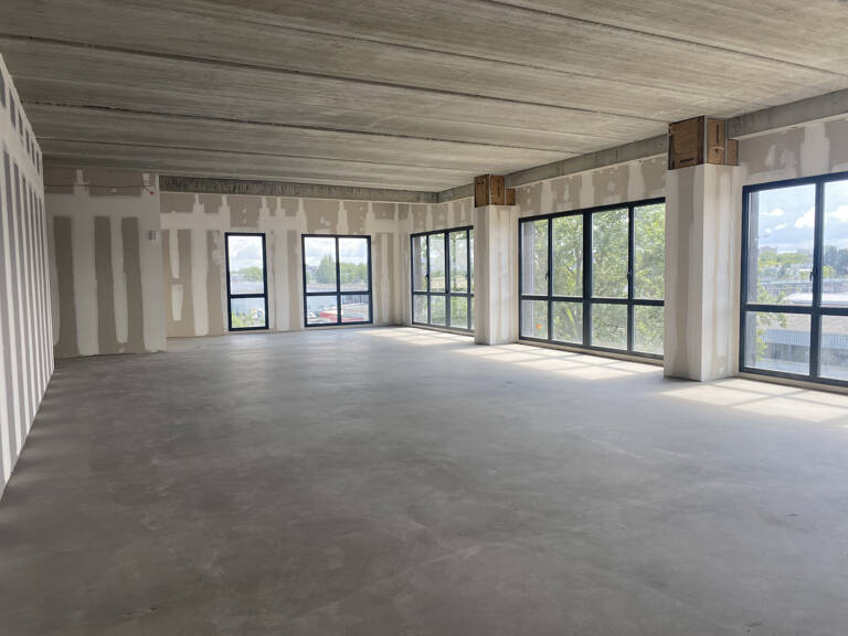 NEUF - BUREAUX A VENDRE ANGERS — photo 1