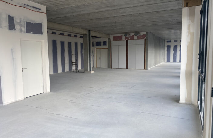 BUREAUX NEUFS A LOUER ANGERS — photo 2