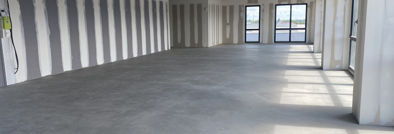 Bureau  181 m² à louer à Angers (49100)