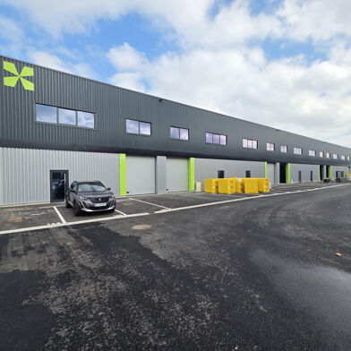 Commerce  243345 €