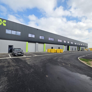 Commerce  945505 €