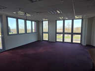 BUREAUX A LOUER ANGERS OUEST — photo 4
