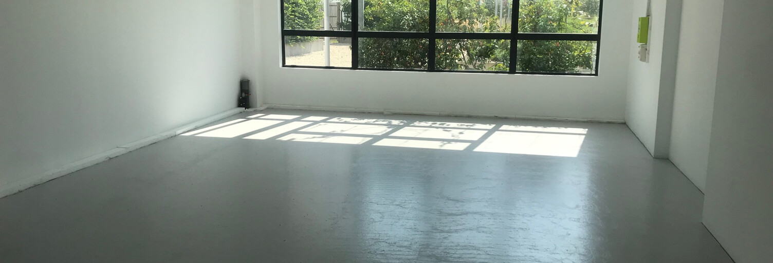 Commerce  84 m² à louer à Angers (49100)