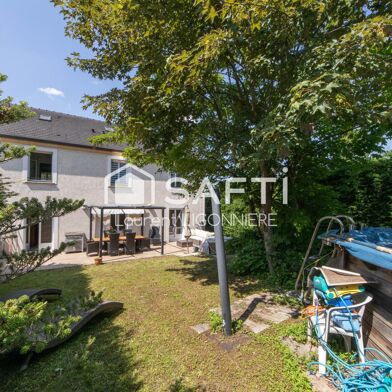 Maison 7 pièces 554900 €